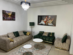 Deluxe Apartment 1